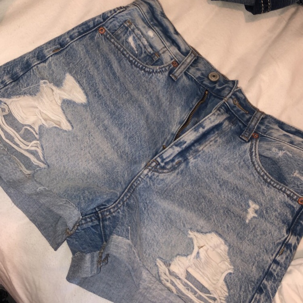 American Eagle Mom Shorts